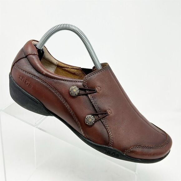 Taos Encore Women's Brown Leather Slip-On Loafers Size 9.5 Casual Fall Buttons - Picture 1 of 14